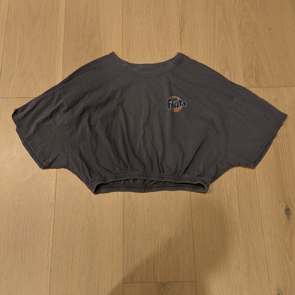 Dark Gray Women's Fanta Cropped Top